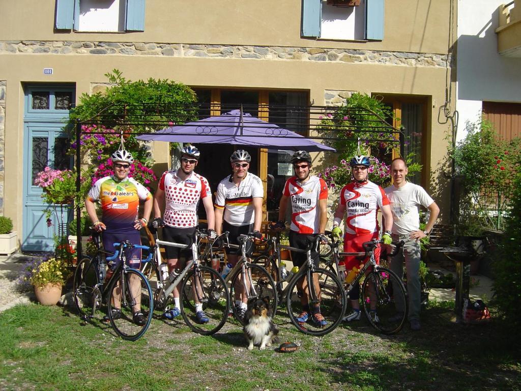 Bed and Breakfast Aux Quatre Saisons Axat Екстер'єр фото